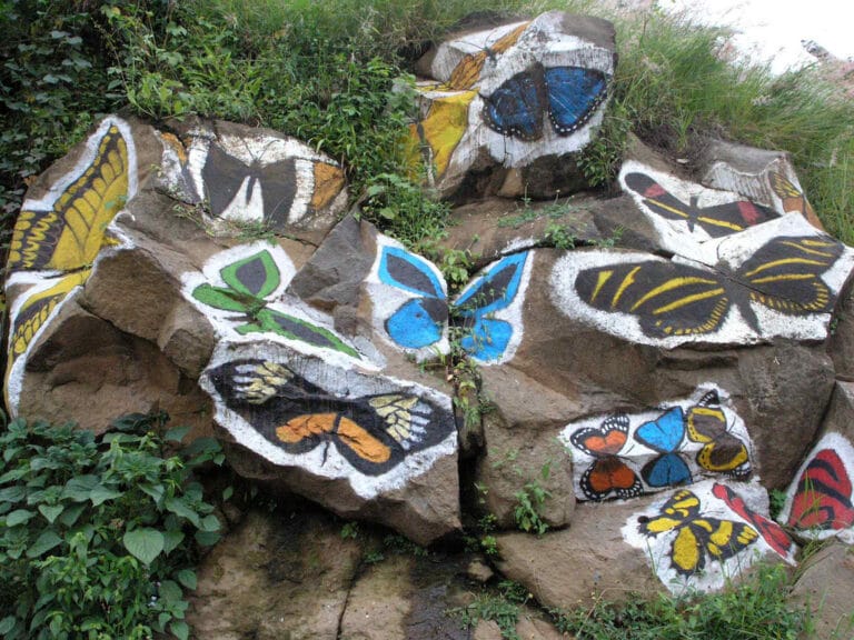 Piedras decoradas, un detalle diferentes Piedras decoradas, un detalle diferentes