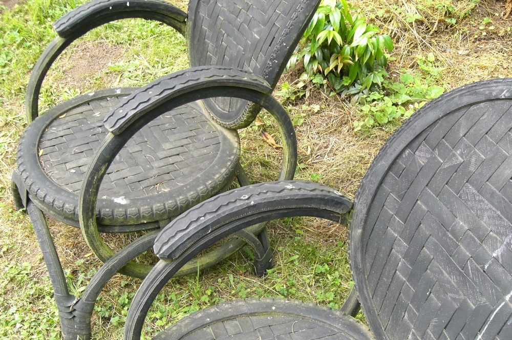 Decorar el jardín con neumáticos 3