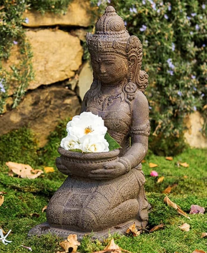 Consejos para decorar con figuras para jardín ¡Echa un vistazo!