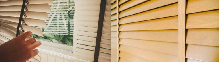 Persianas alicantinas y da un toque de color Persianas alicantinas y da un toque de color