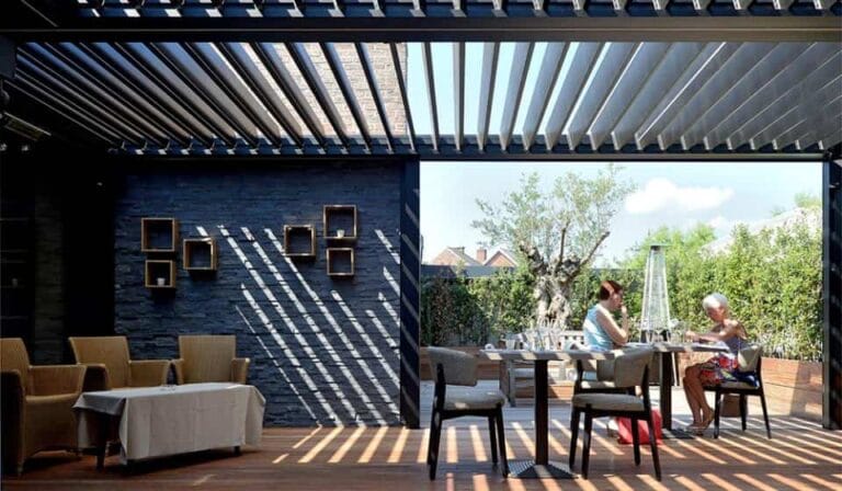 Cómo hacer una pérgola metálica para tu jardín