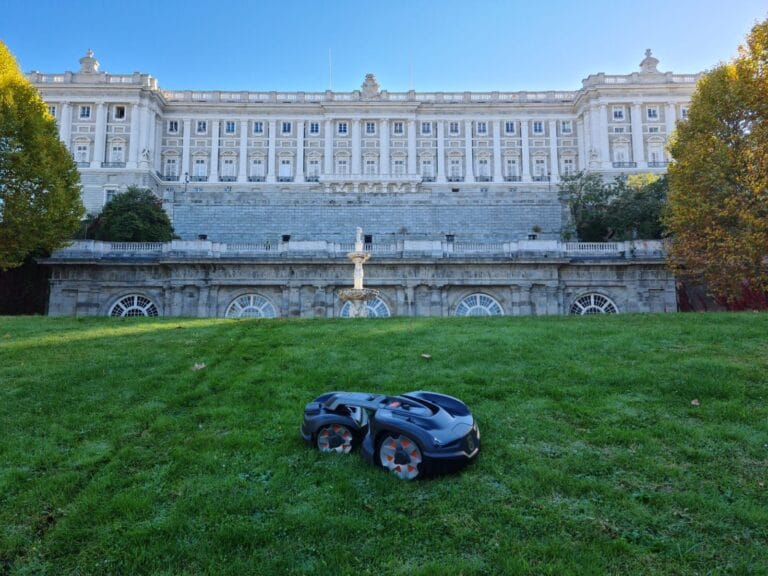 Patrimonio Nacional confía una vez más en Husqvarna para el cuidado de sus zonas verdes